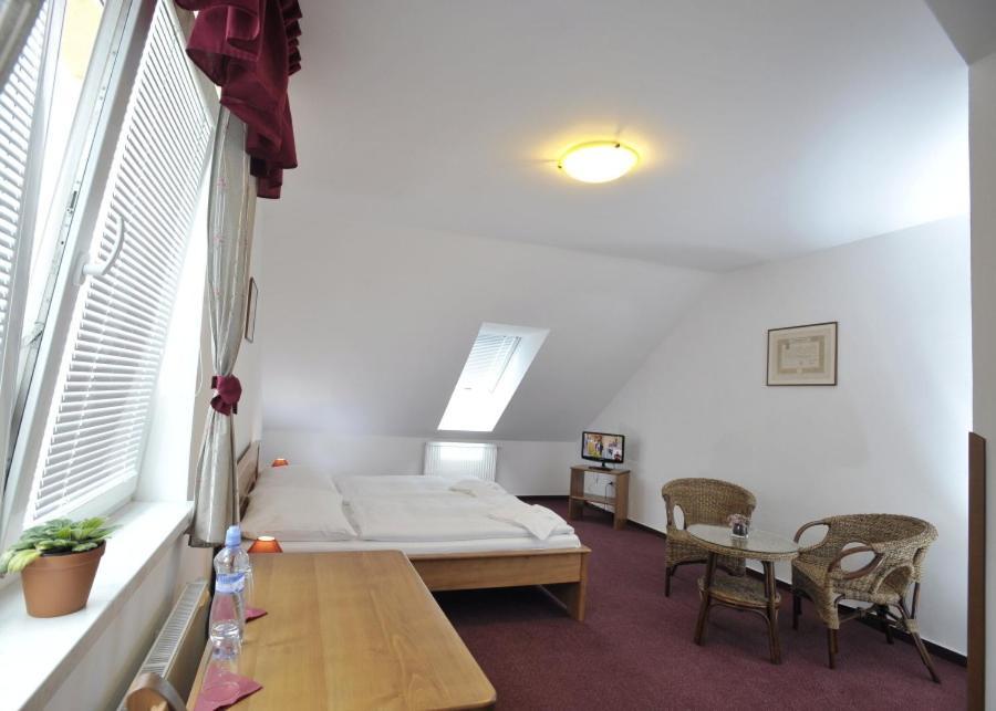 Pension U Vsech Certu Jicin Room photo